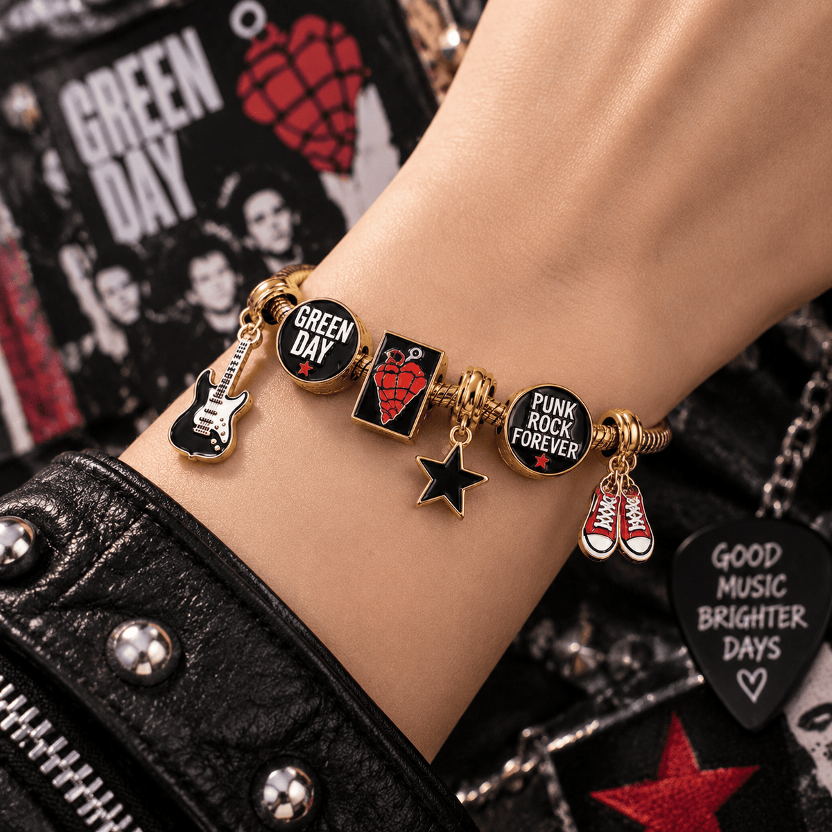 GRD Gold Charm Bracelet Set PTT
